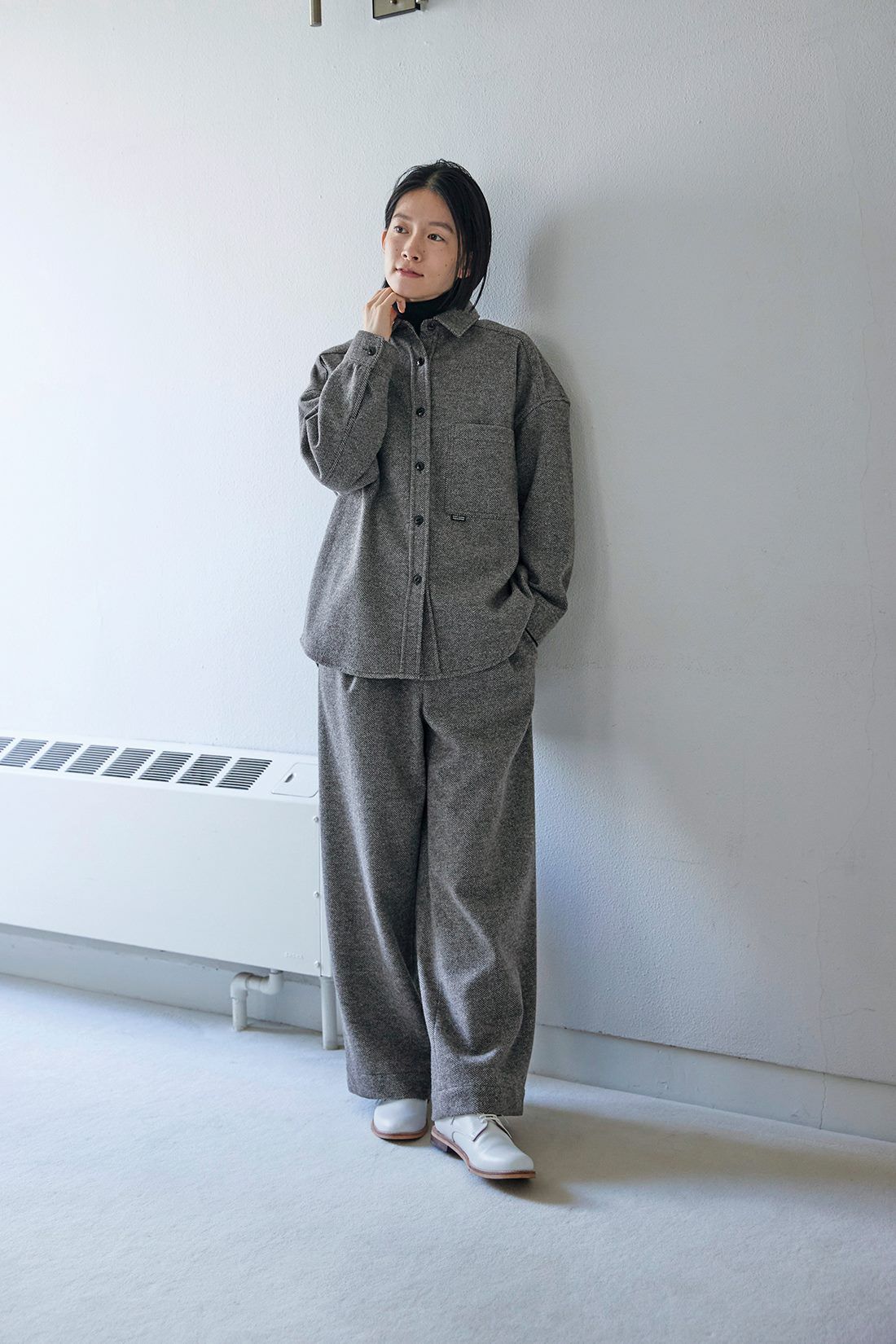 サニークラウズ　ブランケットで作ったシックなパンツ〈レディース〉