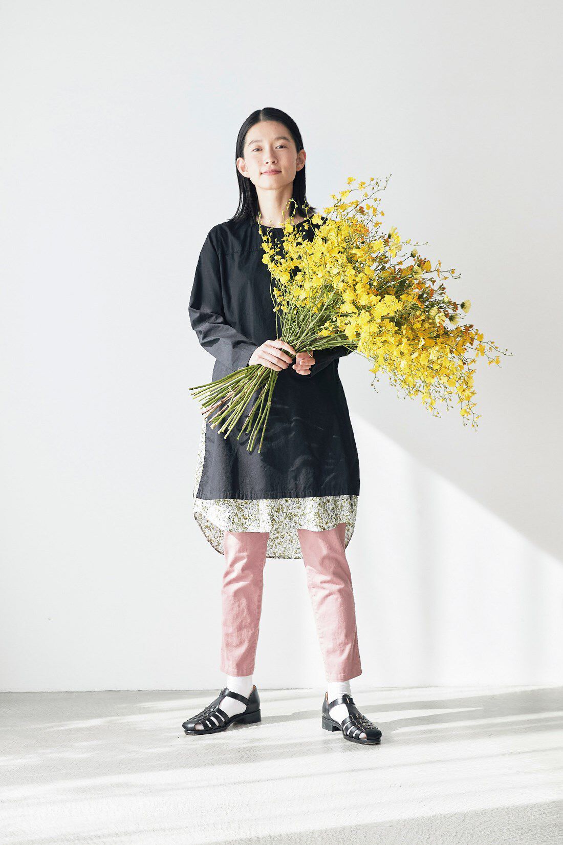 サニークラウズ ちらり花柄ワンピース〈レディース〉｜Sunny