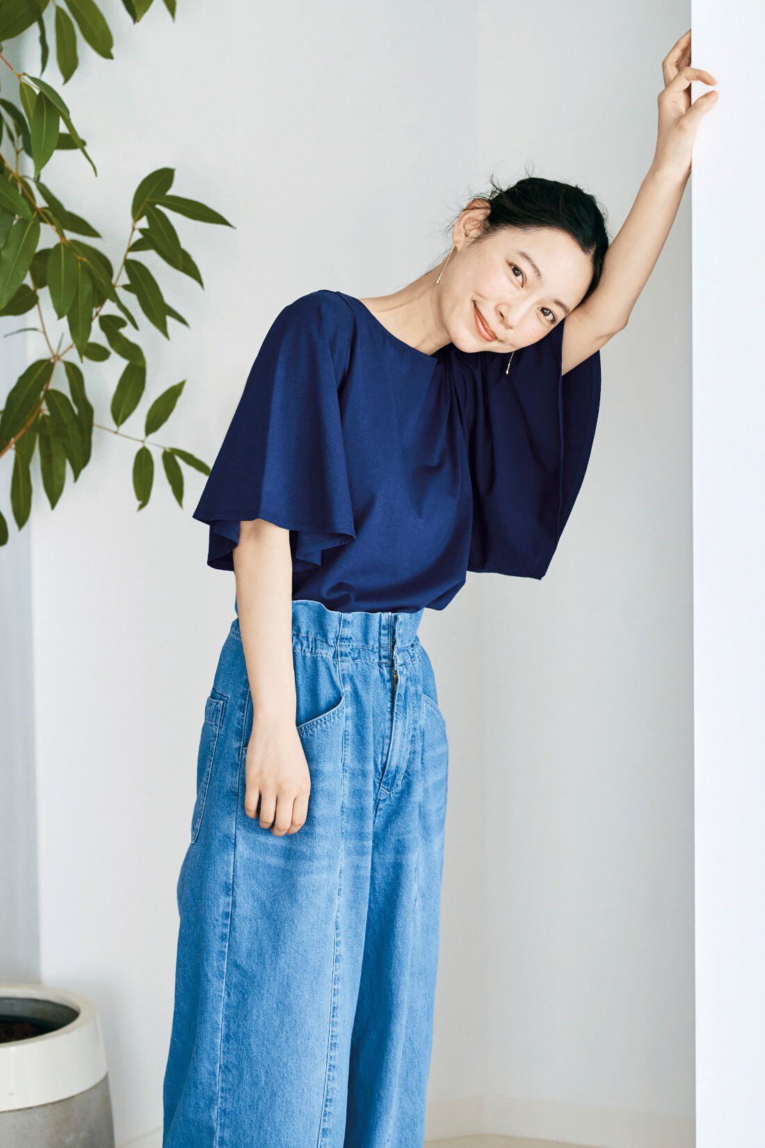 and myera［アンドマイラ］|and myera フレア袖のTシャツの会