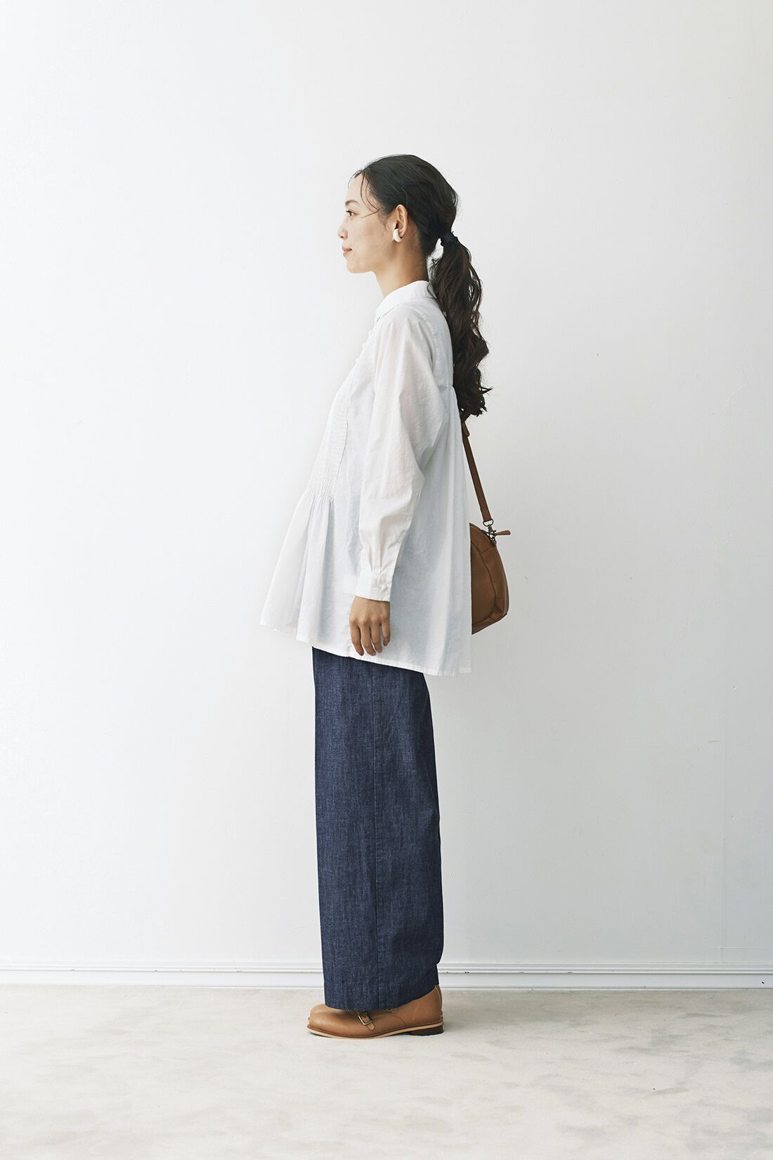 and myera|and myera タックを敷き詰めたトップス