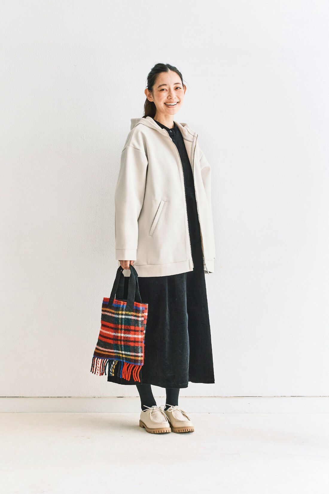 and myera|ａｎｄ　ｍｙｅｒａ　ジップアップコーデュロイワンピース