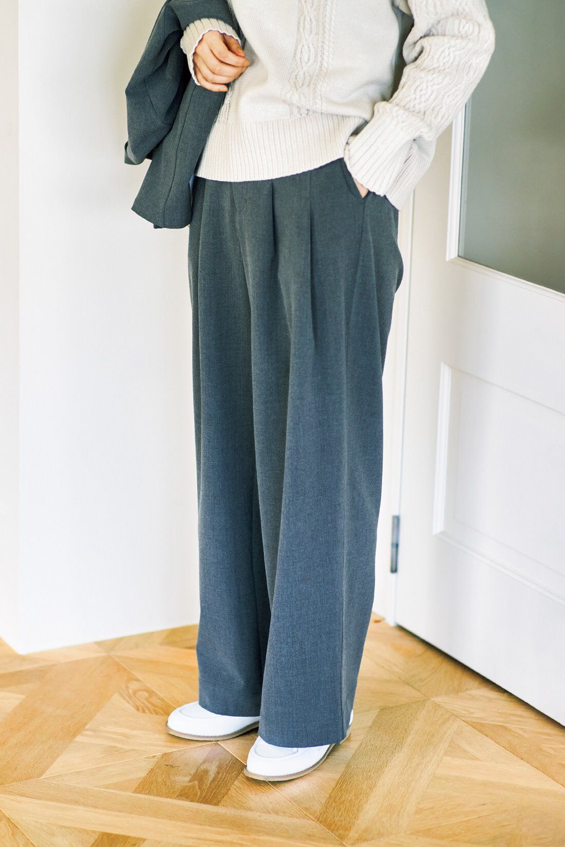 and myera|and myera こ綺麗スラックス