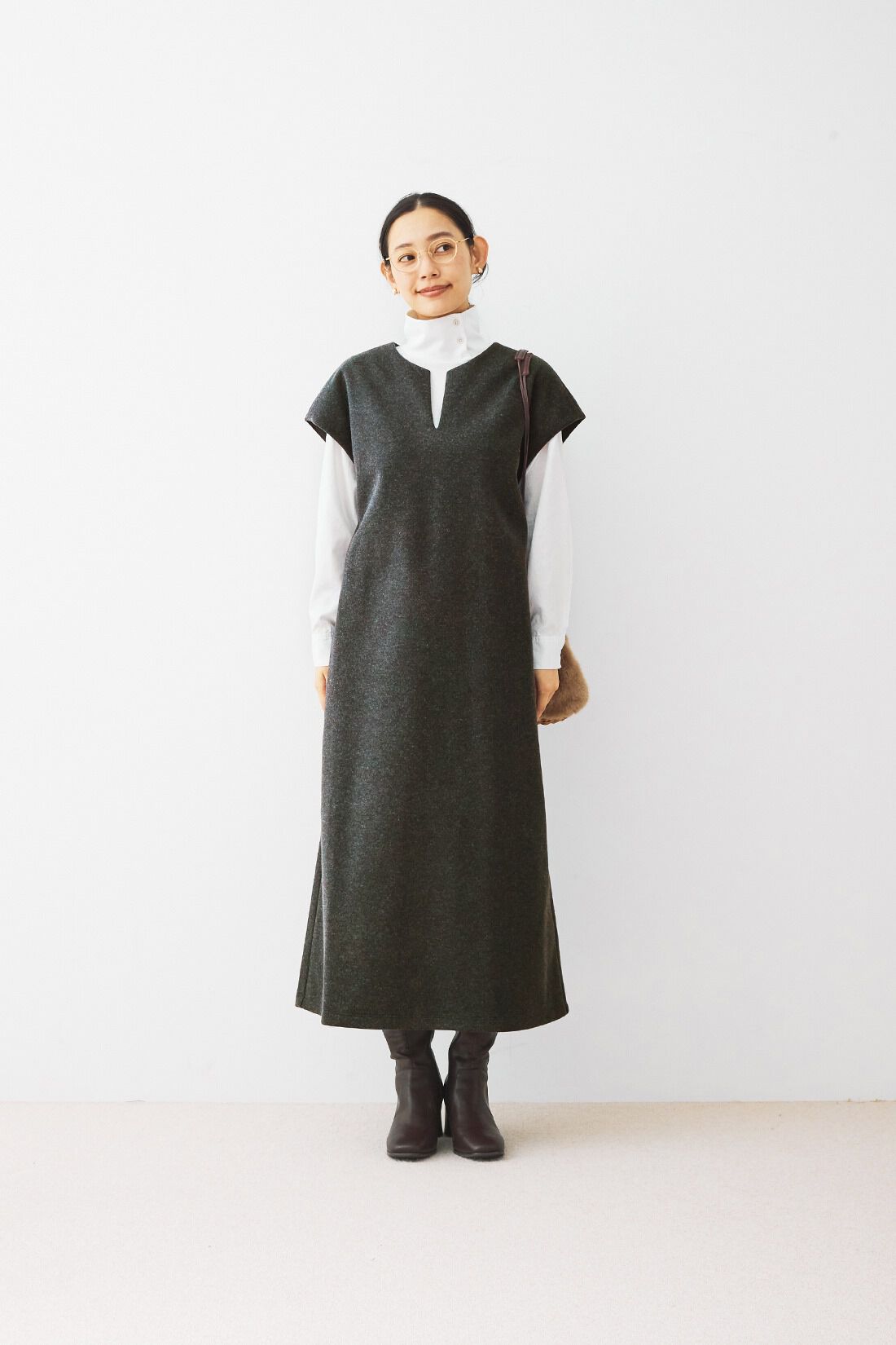 and myera［アンドマイラ］|and myera フレンチスリーブワンピース
