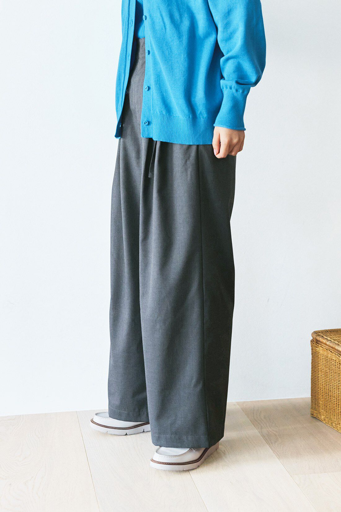 and myera［アンドマイラ］|and myera サスペンダー付きパンツ