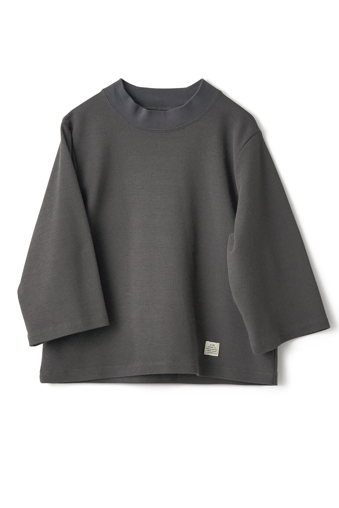 and myera|【初回お試しキャンペーン】and myera ちょっぴりコンパクトなハイネックTシャツの会