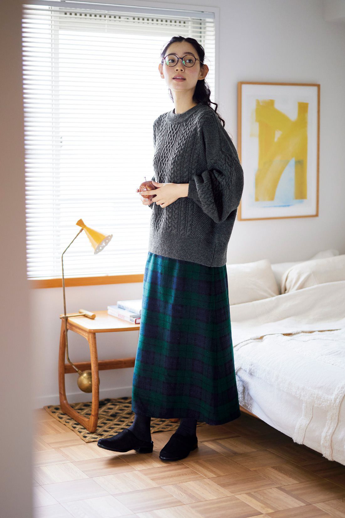 and myera［アンドマイラ］|and myera アランニットセーター〈チャコール〉