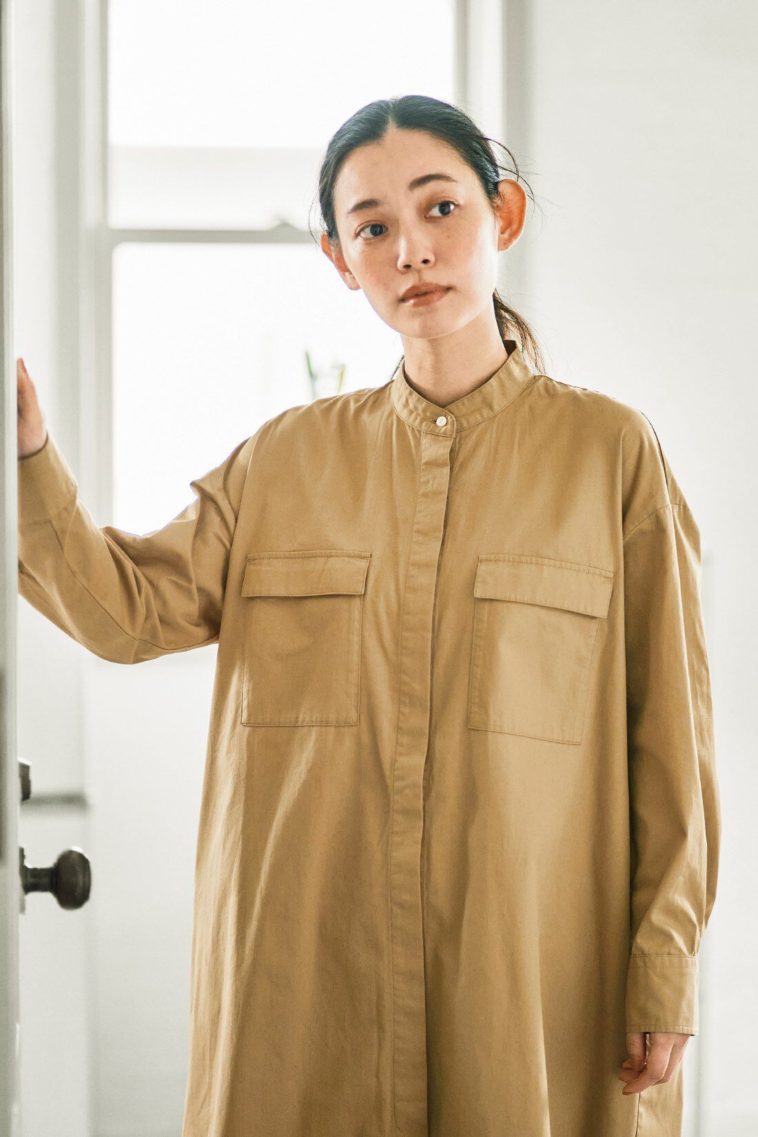 and myera 比翼仕立てのワンピース〈ベージュ〉｜and