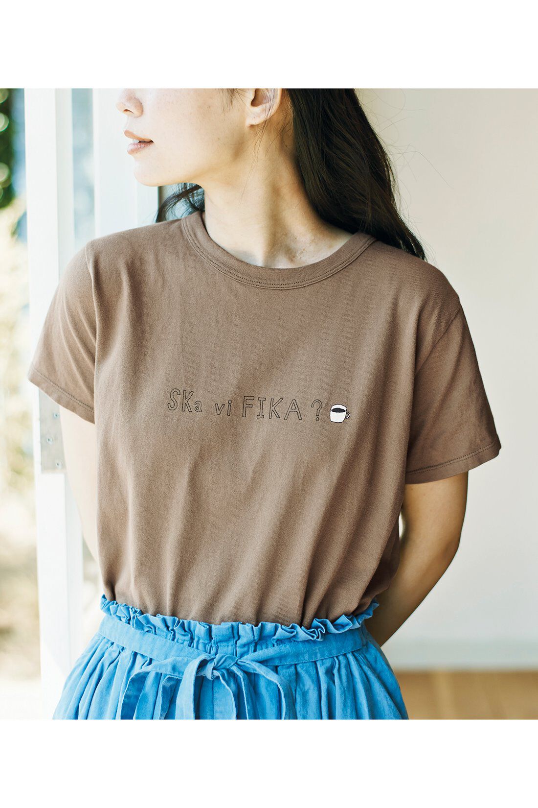 and myera|and myera ロゴTシャツ〈カフェオレ〉