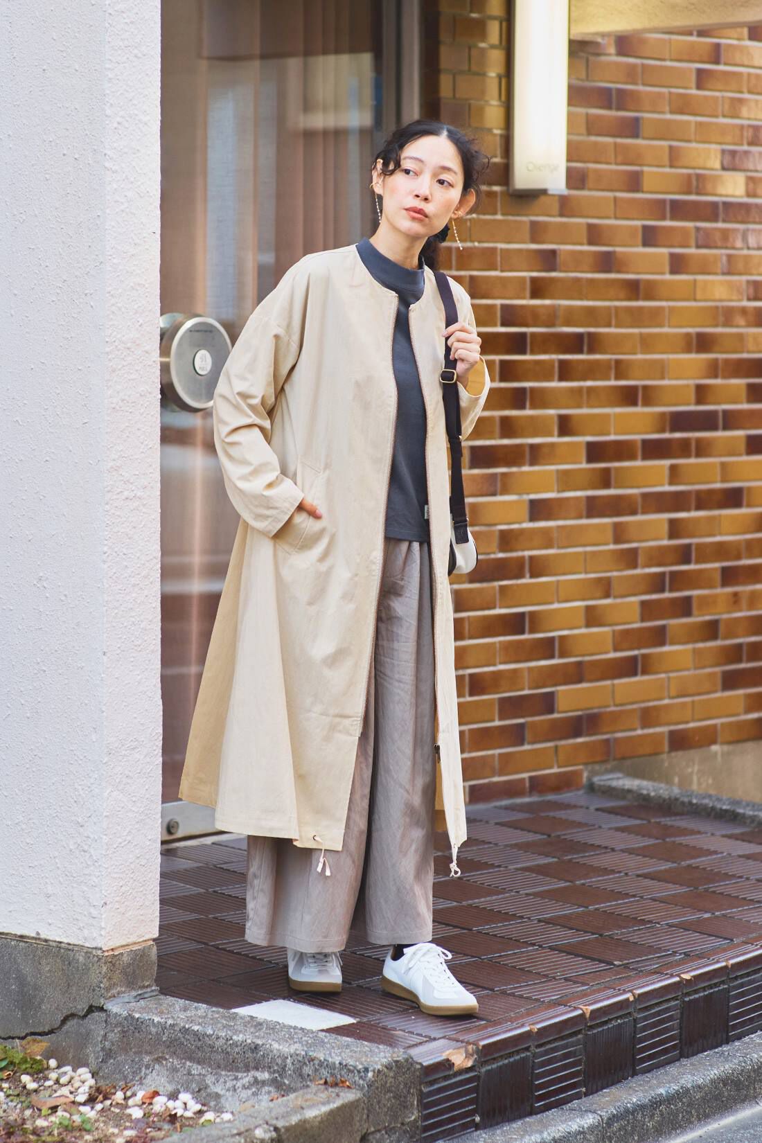 and myera|and myera ちょっぴりコンパクトなハイネックTシャツの会