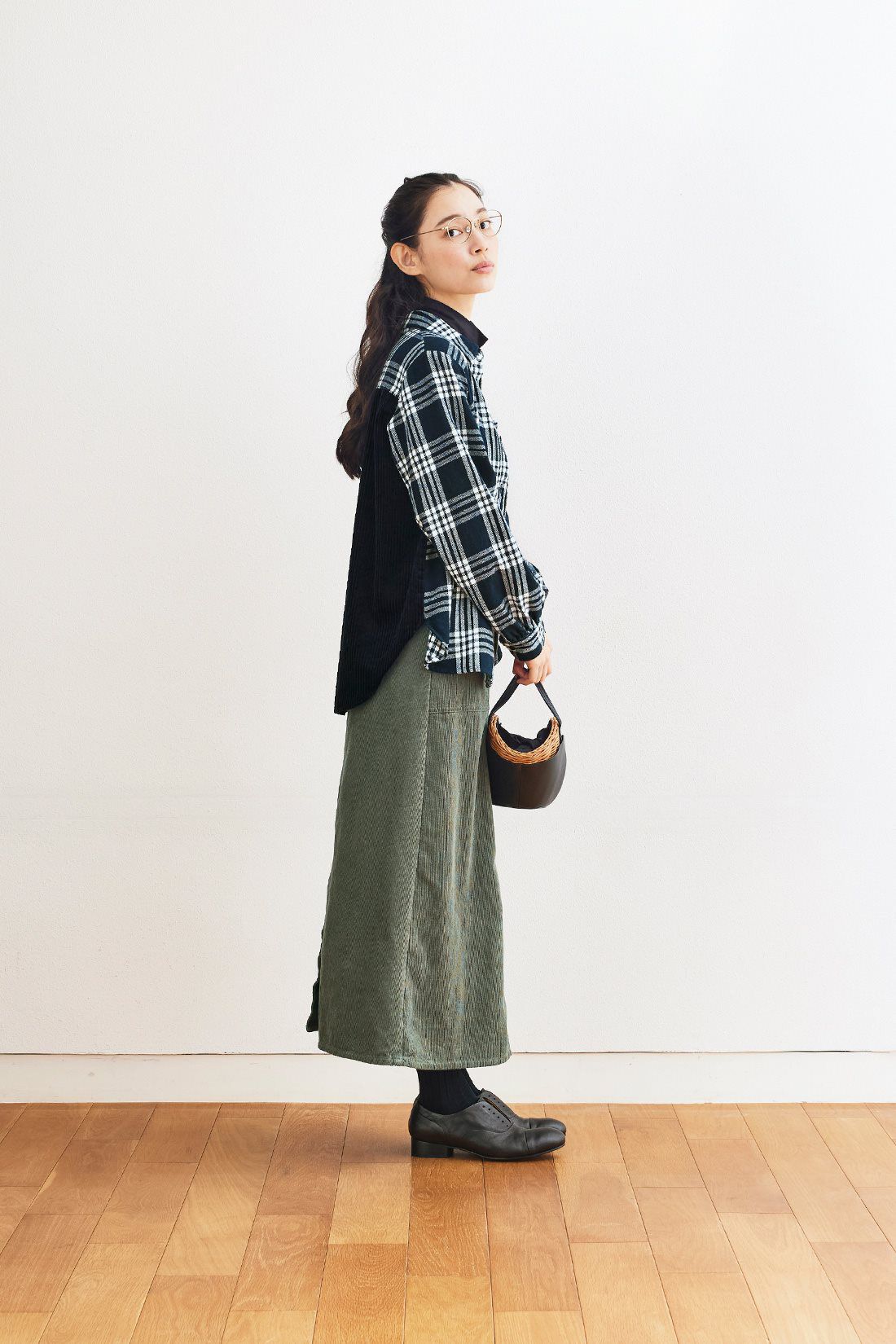 and myera［アンドマイラ］|and myera コーデュロイのベイカースカート