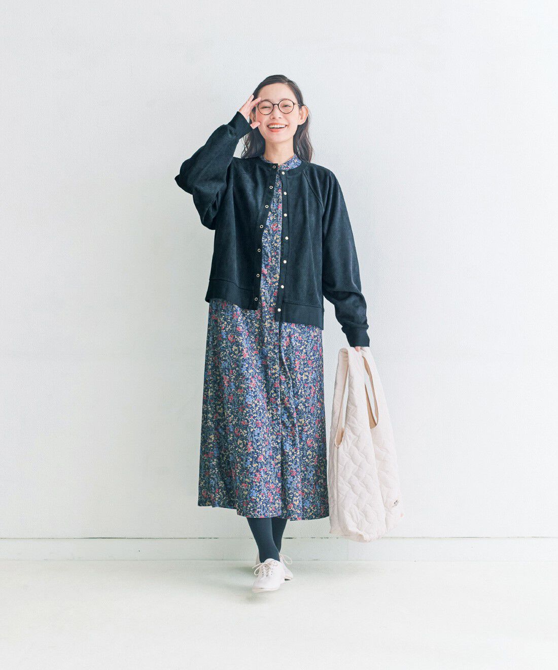 and myera［アンドマイラ］|綿100% コーデュロイ ワンピース ネイビーのコーディネート