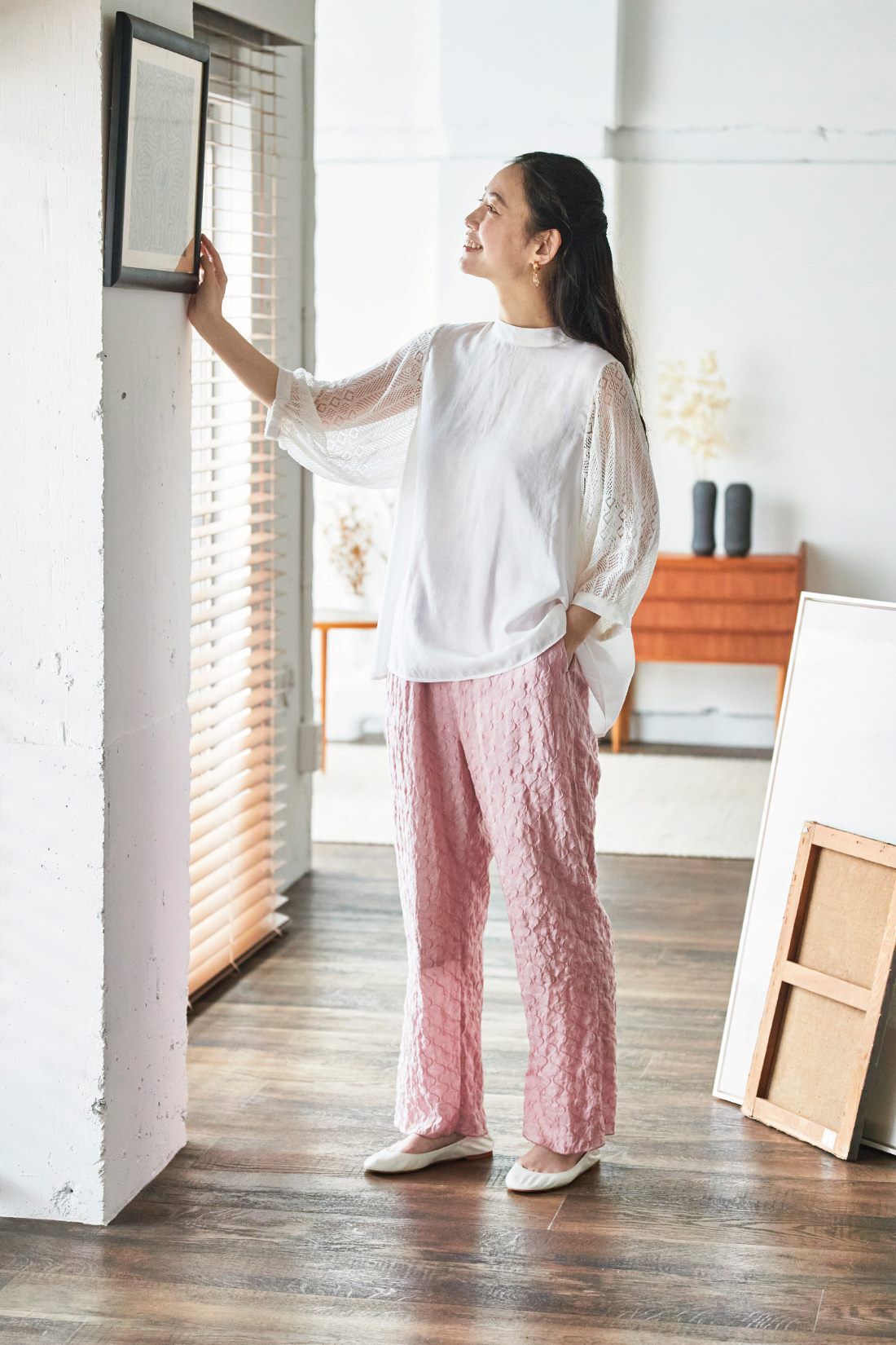 and myera|ａｎｄ　ｍｙｅｒａ　うね模様のパンツ〈ピンク〉