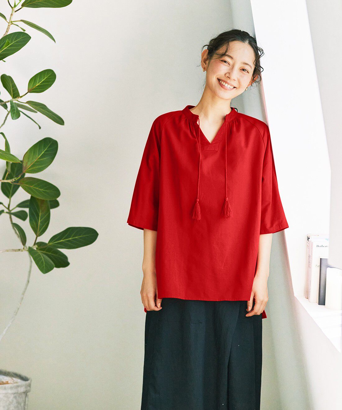 and myera［アンドマイラ］|and myera タッセルブラウスの会
