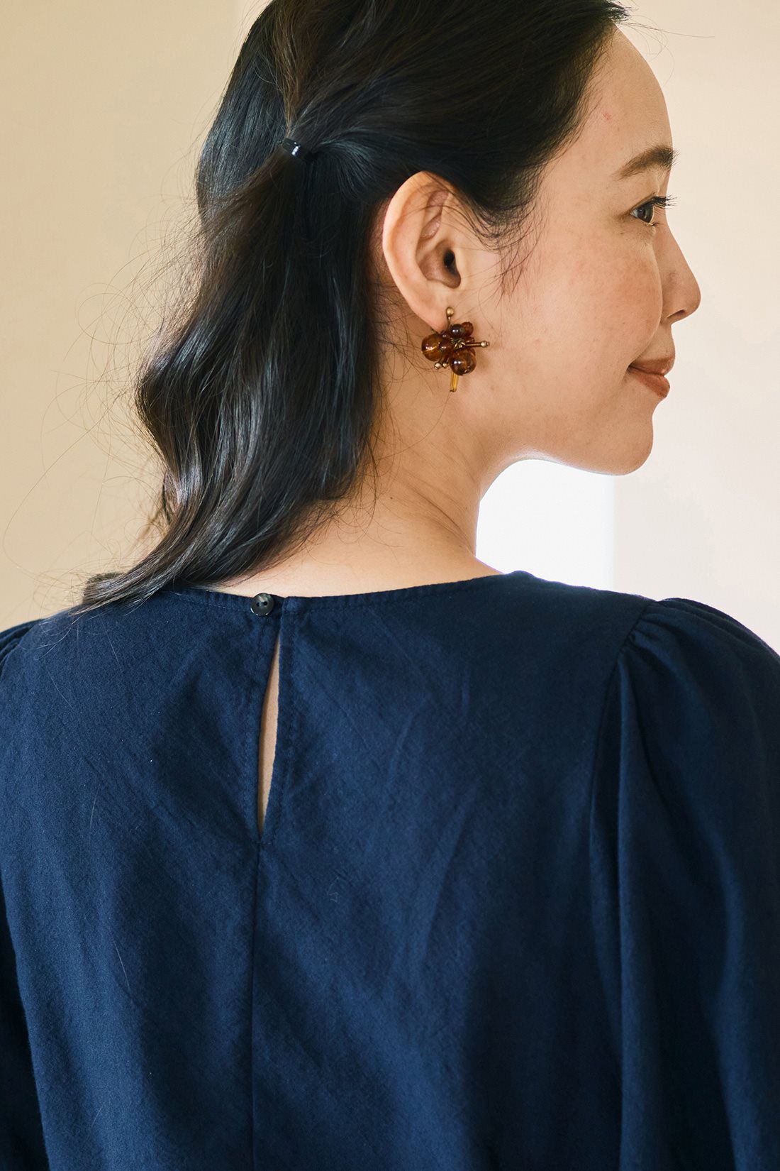 and myera|and myera 6種のビーズを使った耳飾り