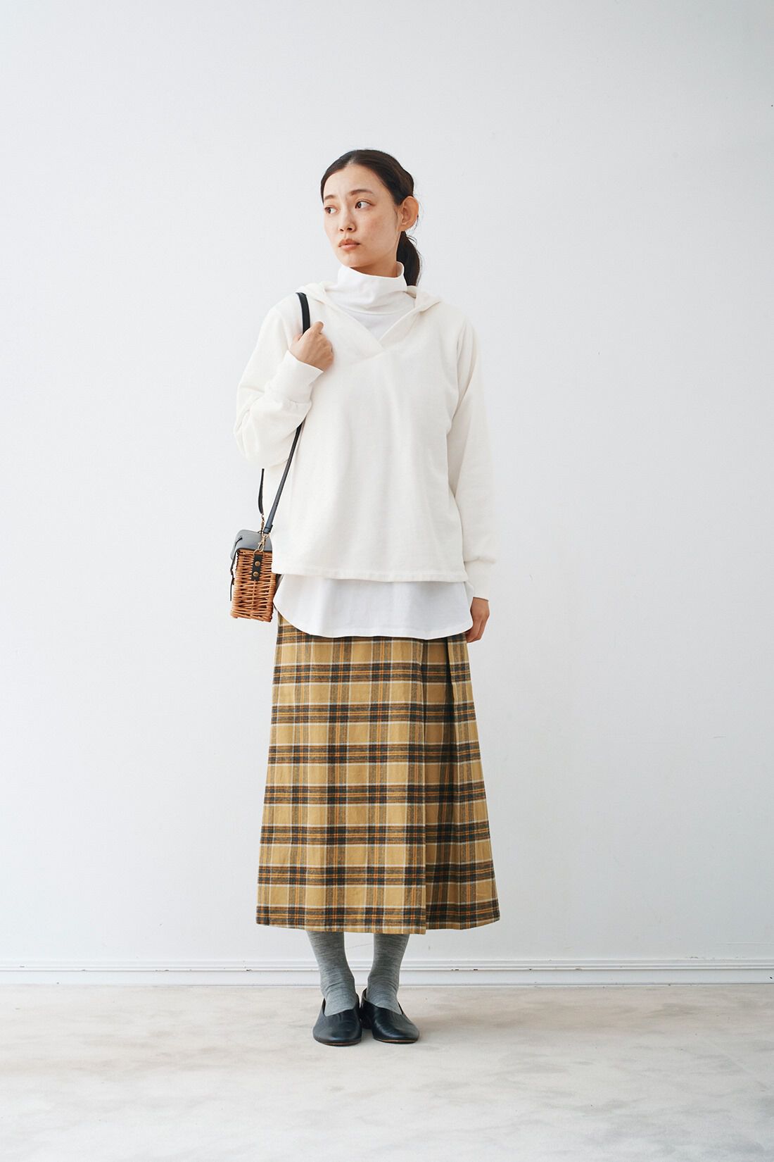 and myera［アンドマイラ］|and myera チェックのラップ風スカート〈黄〉