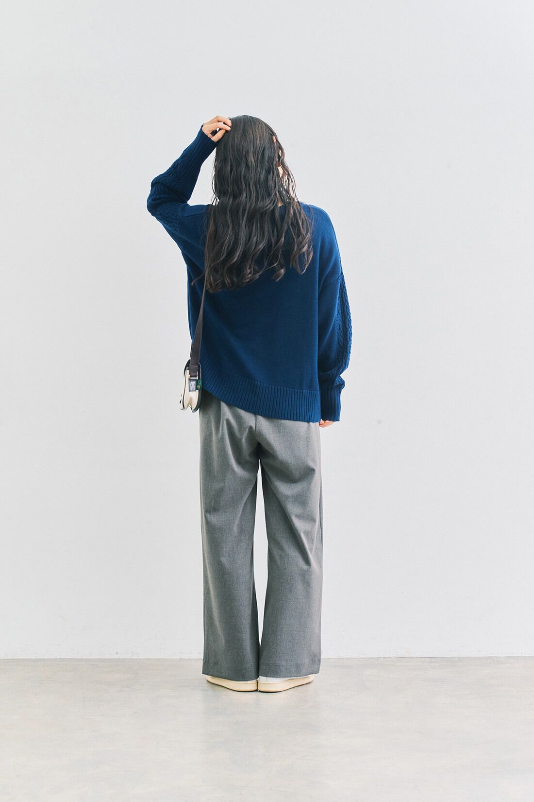 and myera［アンドマイラ］|and myera 素敵なニットセーター〈ネイビー〉