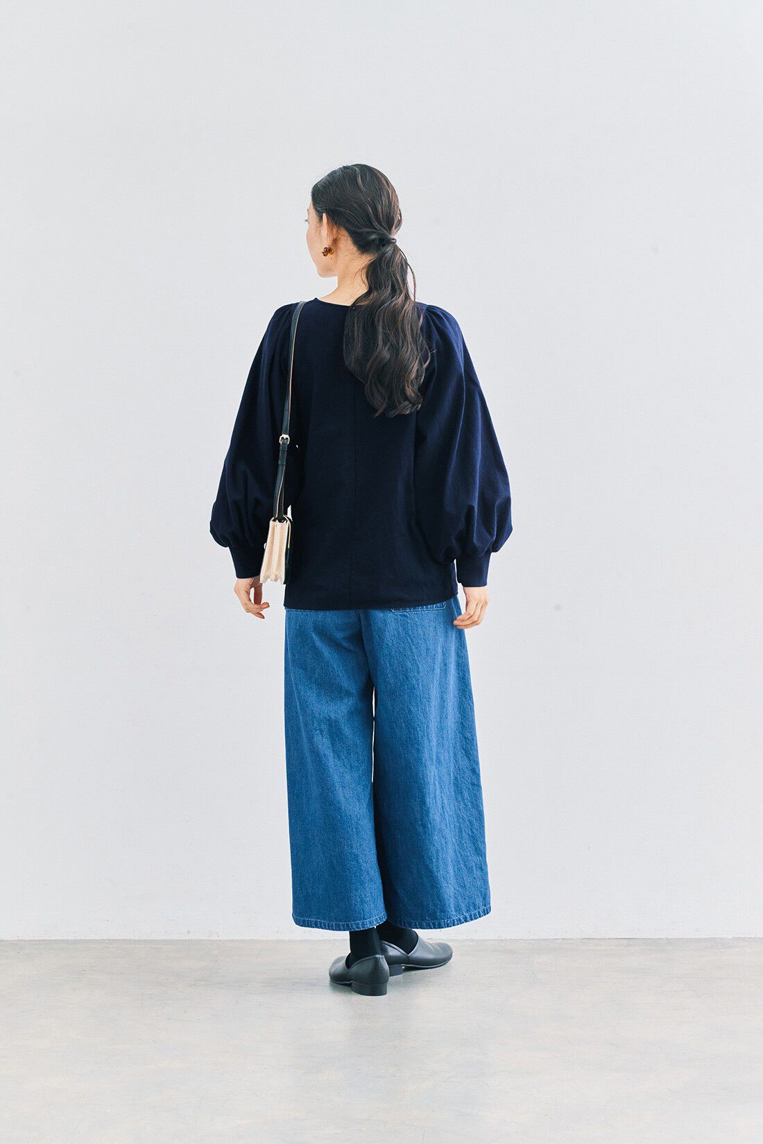 and myera［アンドマイラ］|and myera バルーンスリーブトップスの会