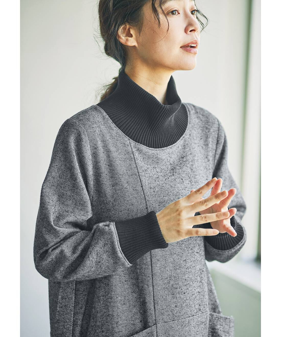 and myera［アンドマイラ］|and myera ハイネックモノクロワンピース