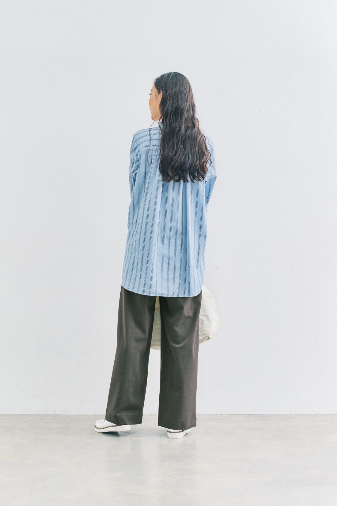 and myera|and myera こ綺麗スラックス