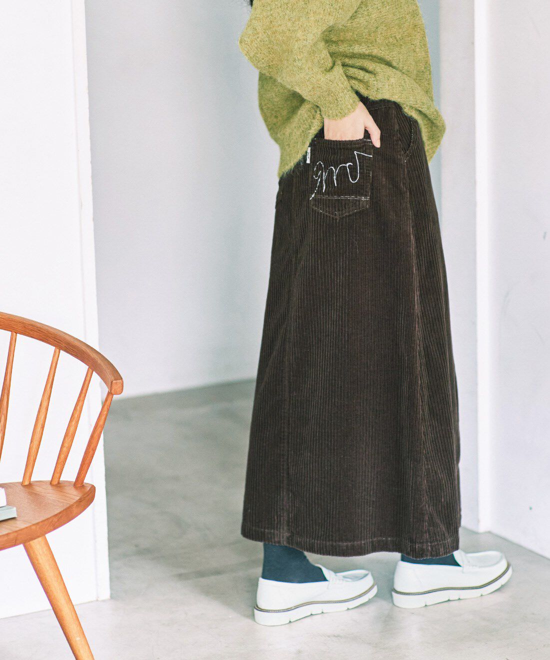 and myera|and myera マルチコールの台形スカート〈茶〉