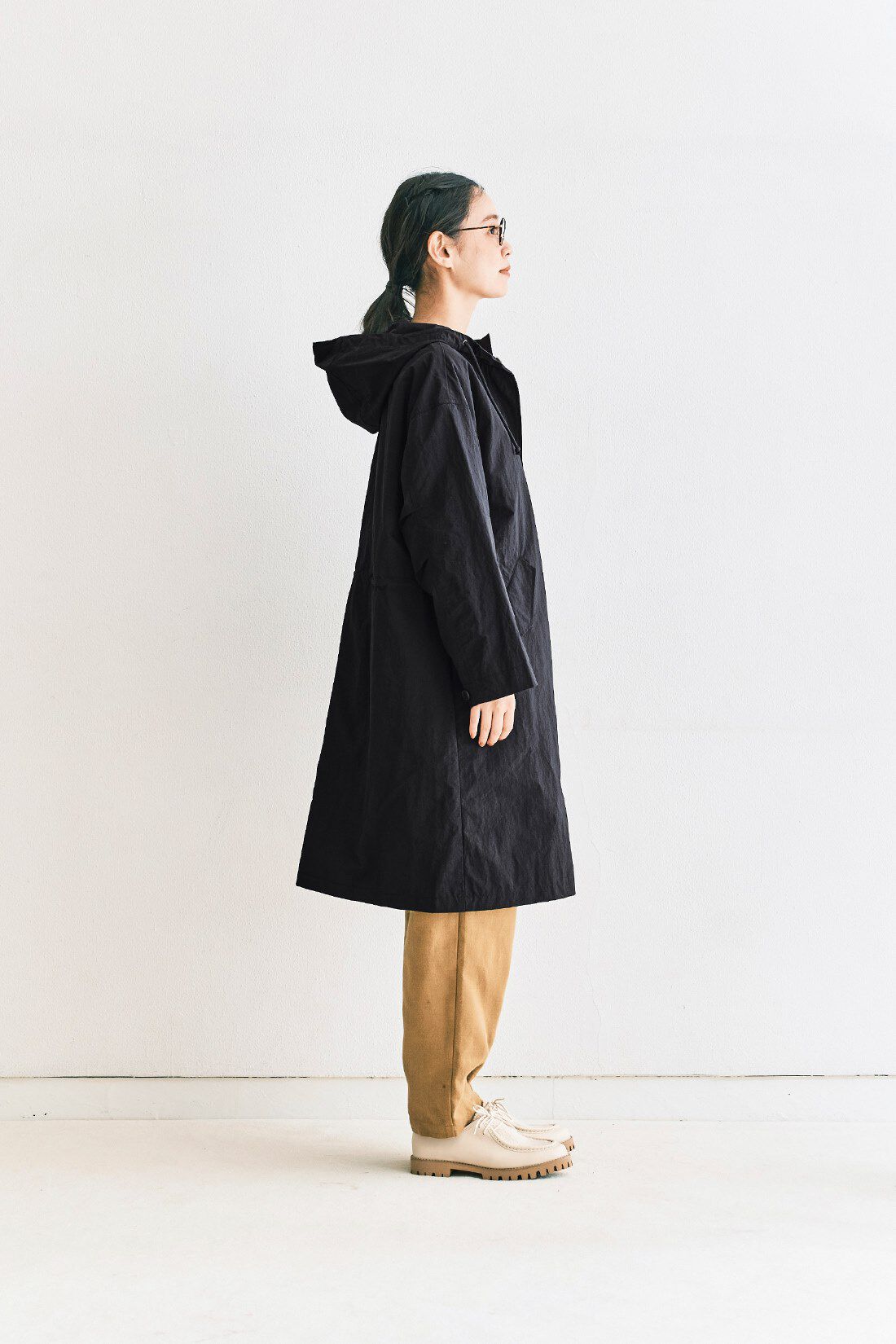 ａｎｄ ｍｙｅｒａ カジュアルすぎないタックパンツ〈ベージュ〉｜パンツ｜ボトムス｜レディースファッション｜レディースファッション・洋服の通販｜and  myera