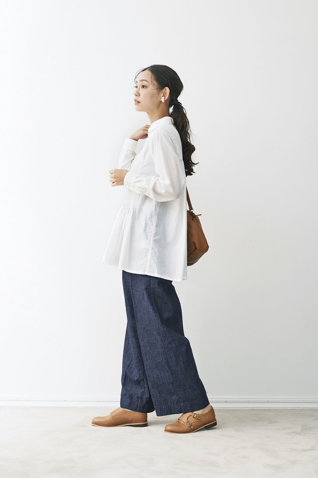 and myera|and myera タックを敷き詰めたトップス