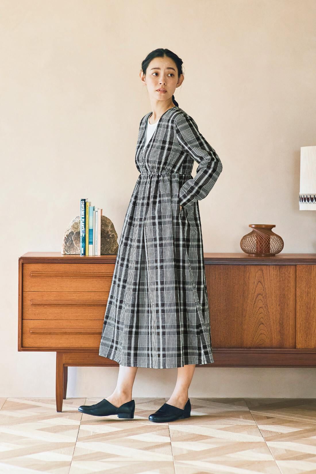 and myera［アンドマイラ］|and myera カシュクールのようなチェックワンピース