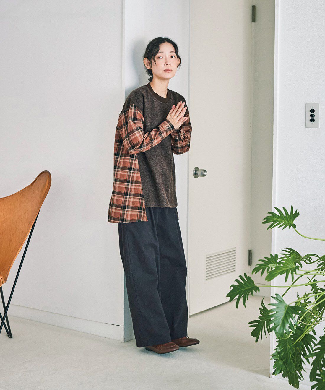 and myera［アンドマイラ］|ブラック ハイウエスト パンツ ブラックのコーディネート