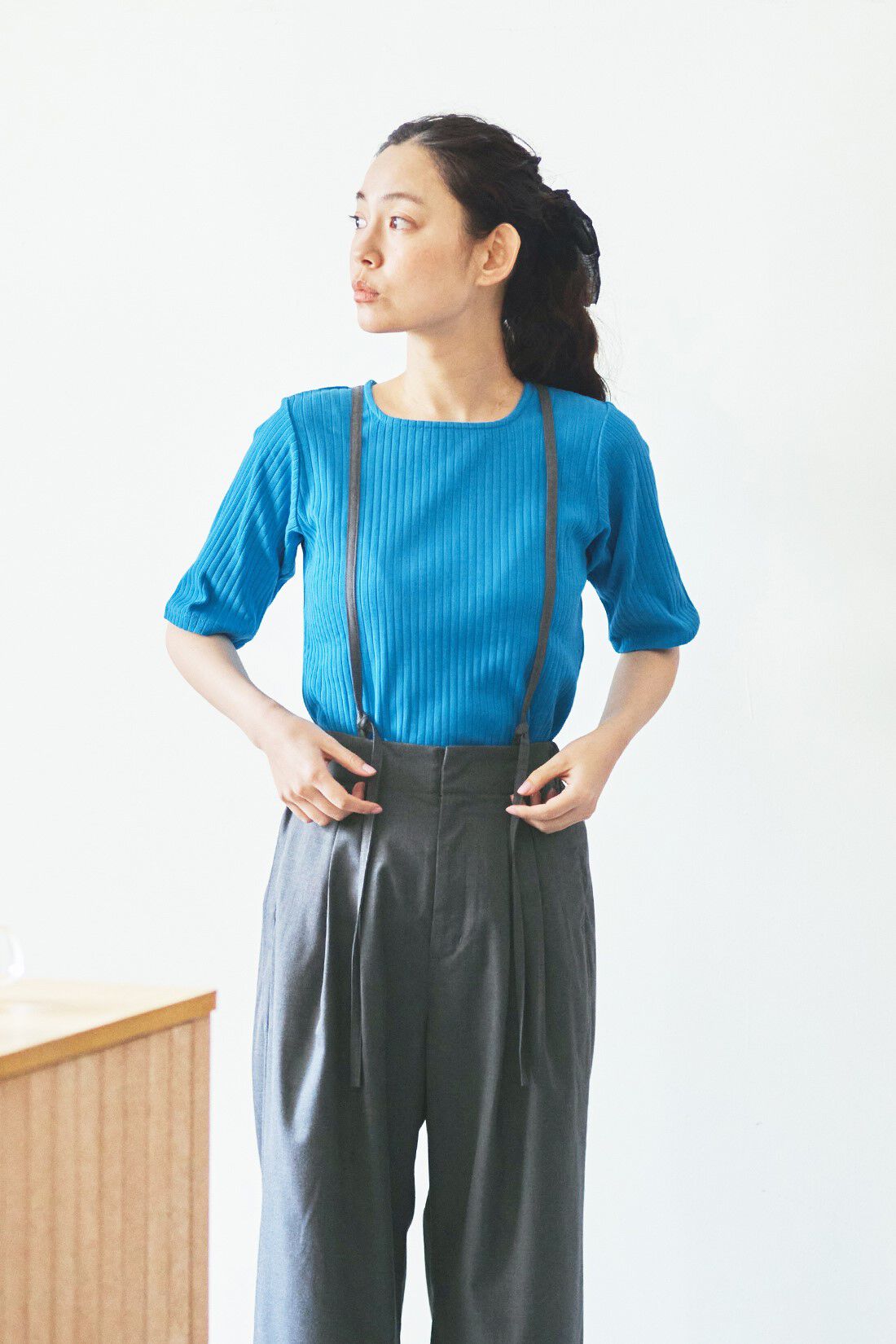 and myera［アンドマイラ］|and myera サスペンダー付きパンツ