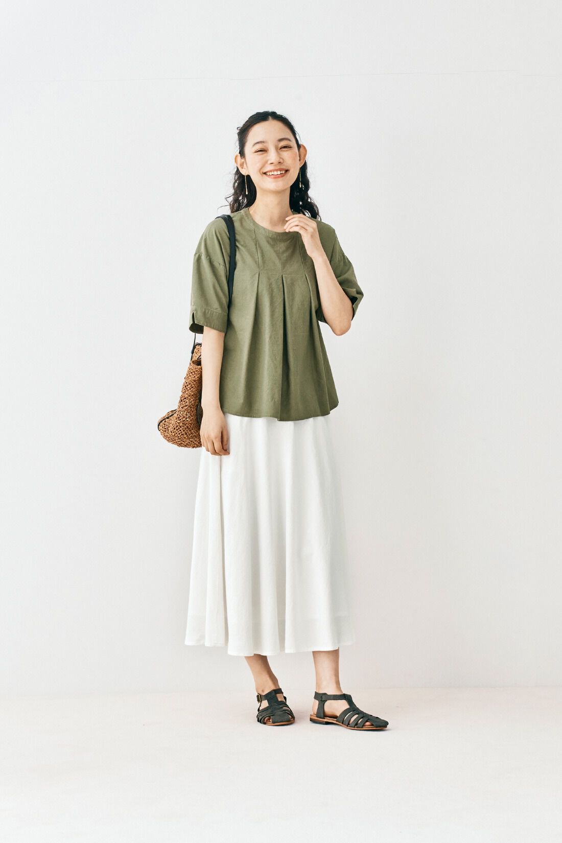 and myera［アンドマイラ］|and myera 布はくのTトップスの会