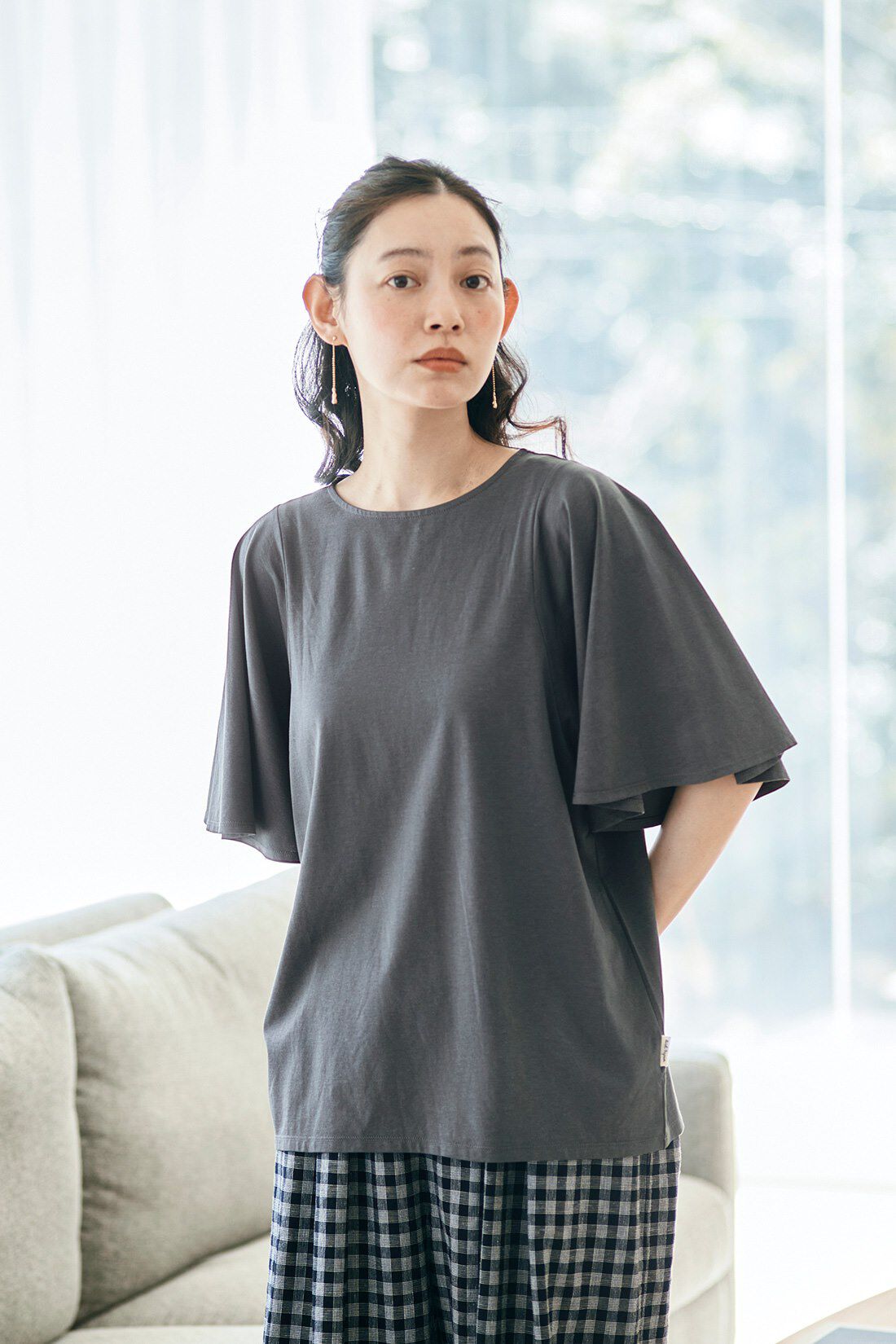 and myera［アンドマイラ］|【初回お試しキャンペーン】and myera フレア袖のTシャツの会