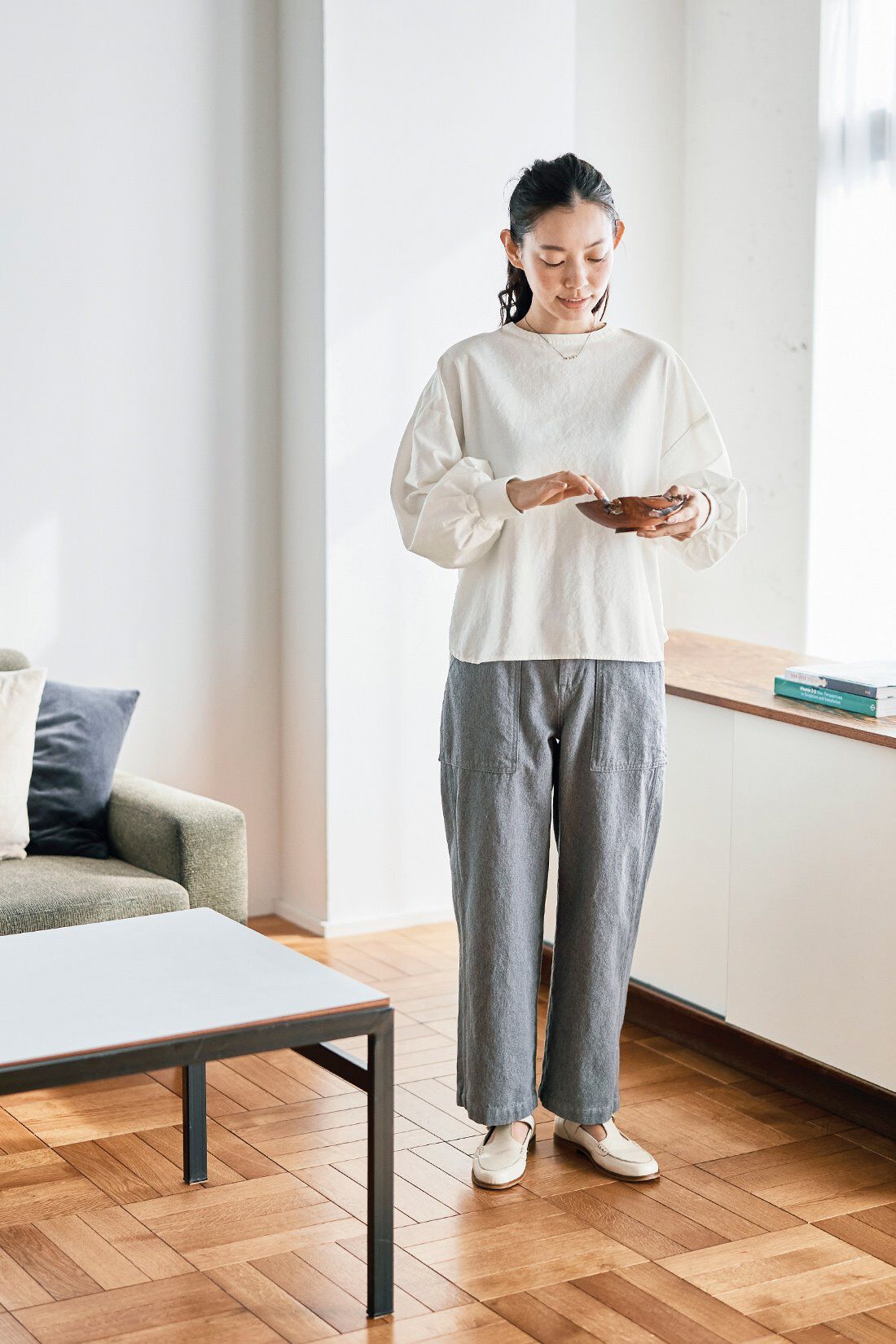 and myera［アンドマイラ］|and myera 布はくの長袖Tトップス〈ホワイト〉