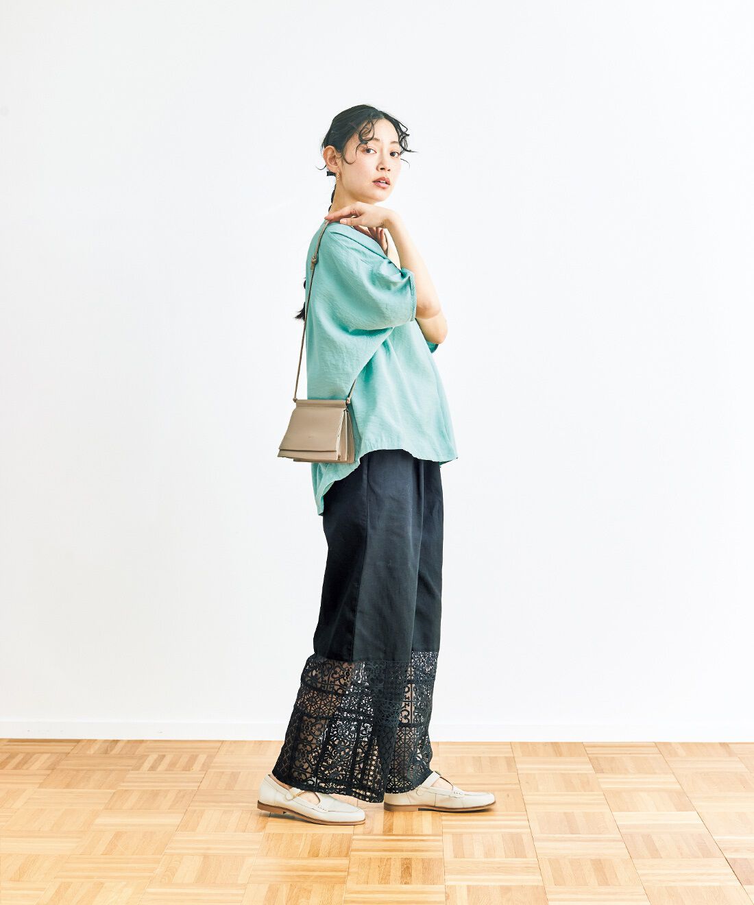 and myera|and myera ミントなスキッパーブラウス