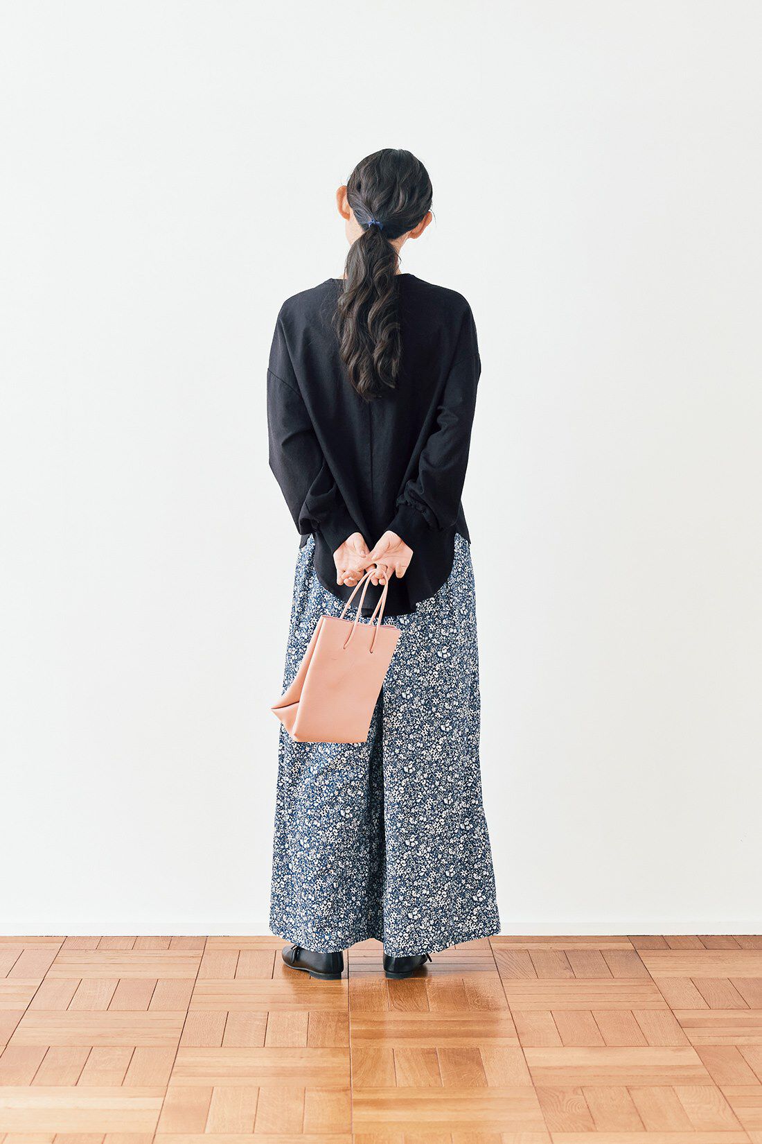 and myera［アンドマイラ］|and myera 布はくの長袖Tトップス〈ブラック〉