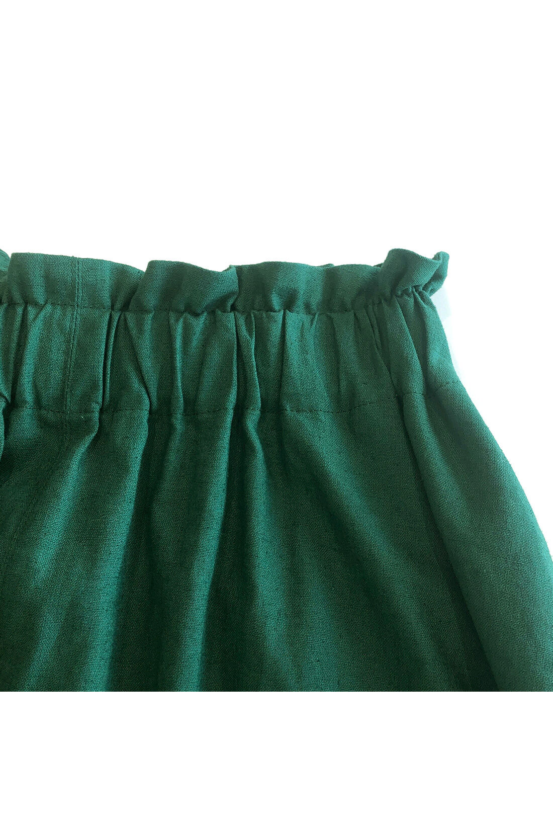 シロップ．|スカートみたいな ちょい厚コットンリネンのボリュームガウチョパンツ〈フォレストグリーン〉
