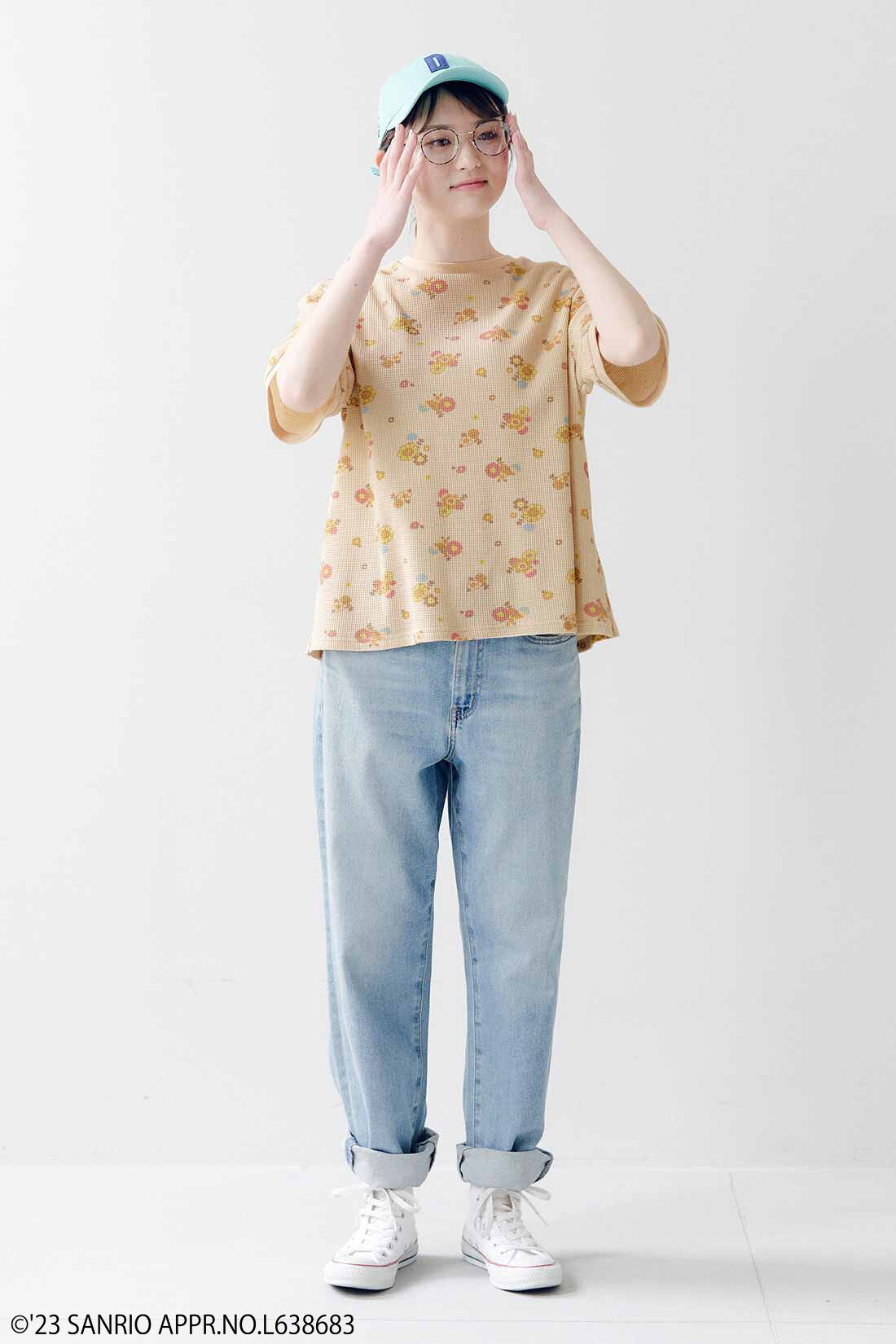 シロップ．|サンリオキャラクターコラボ お花模様のコットンワッフルTシャツ〈ゴロピカドン〉|身長162cm、Mサイズ着用
