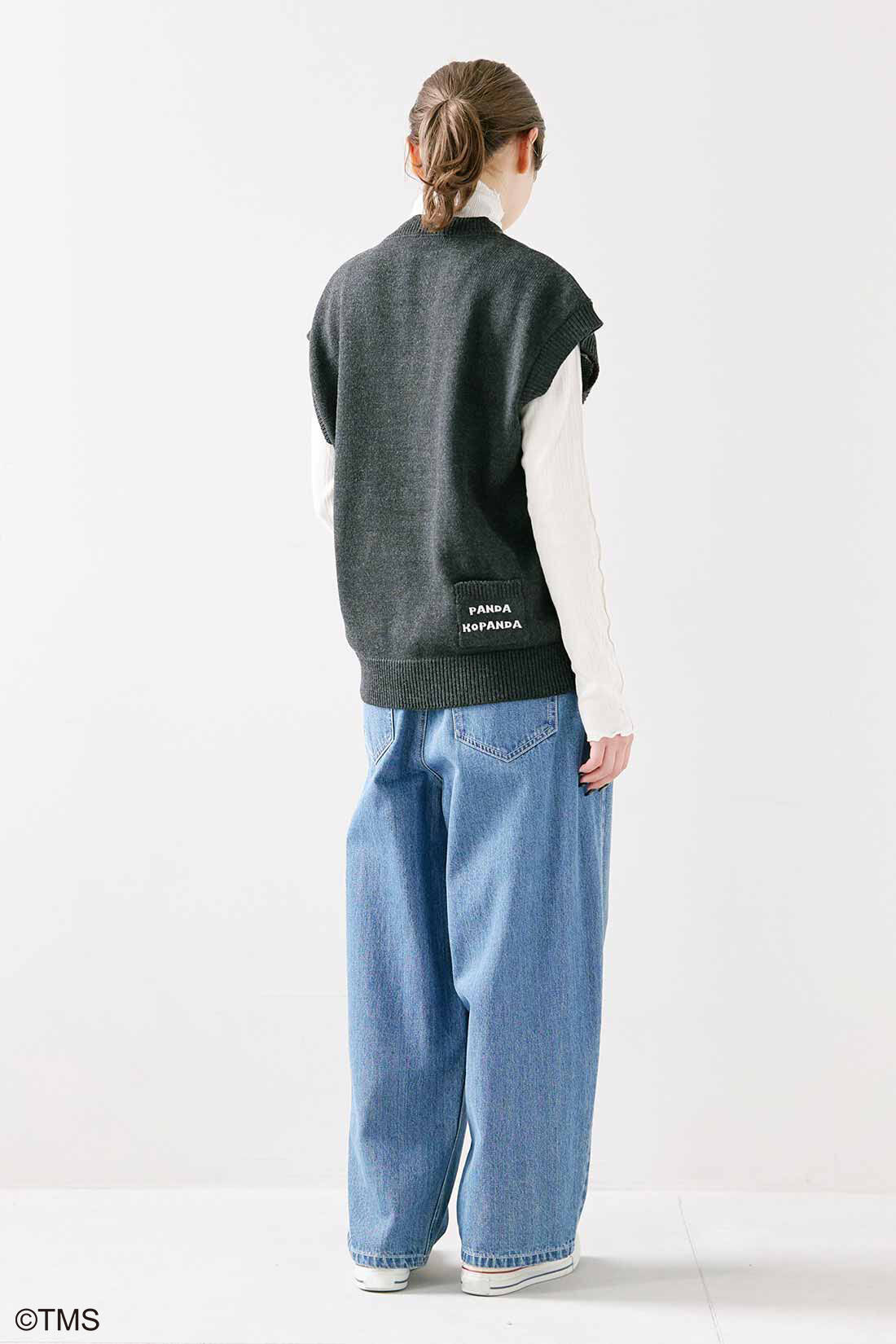 シロップ．|パンダコパンダ×シロップ． 一緒に踊ろう！　パンちゃんのラインダンスニットベスト〈ダークグレー〉|身長162cm/Mサイズ着用
