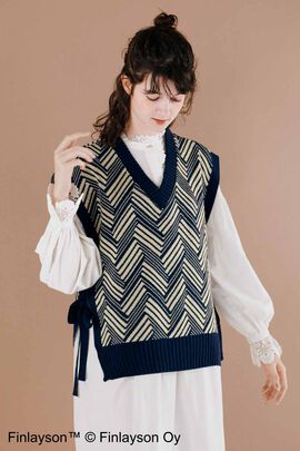 シロップ． | フィンレイソン サイドオープンニットベスト〈シクサク〉