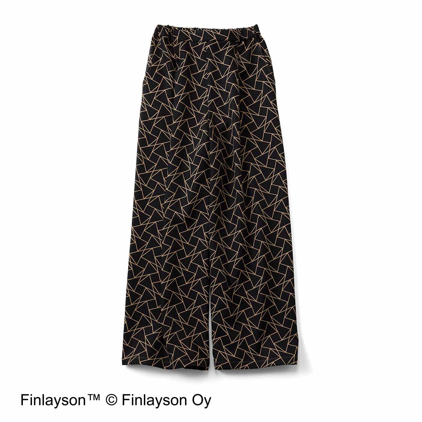 新品フィンレイソン きれい見えカラークロップドパンツ＜コロナ＞ フィンレイソン きれい見えカラークロップドパンツ〈コロナ