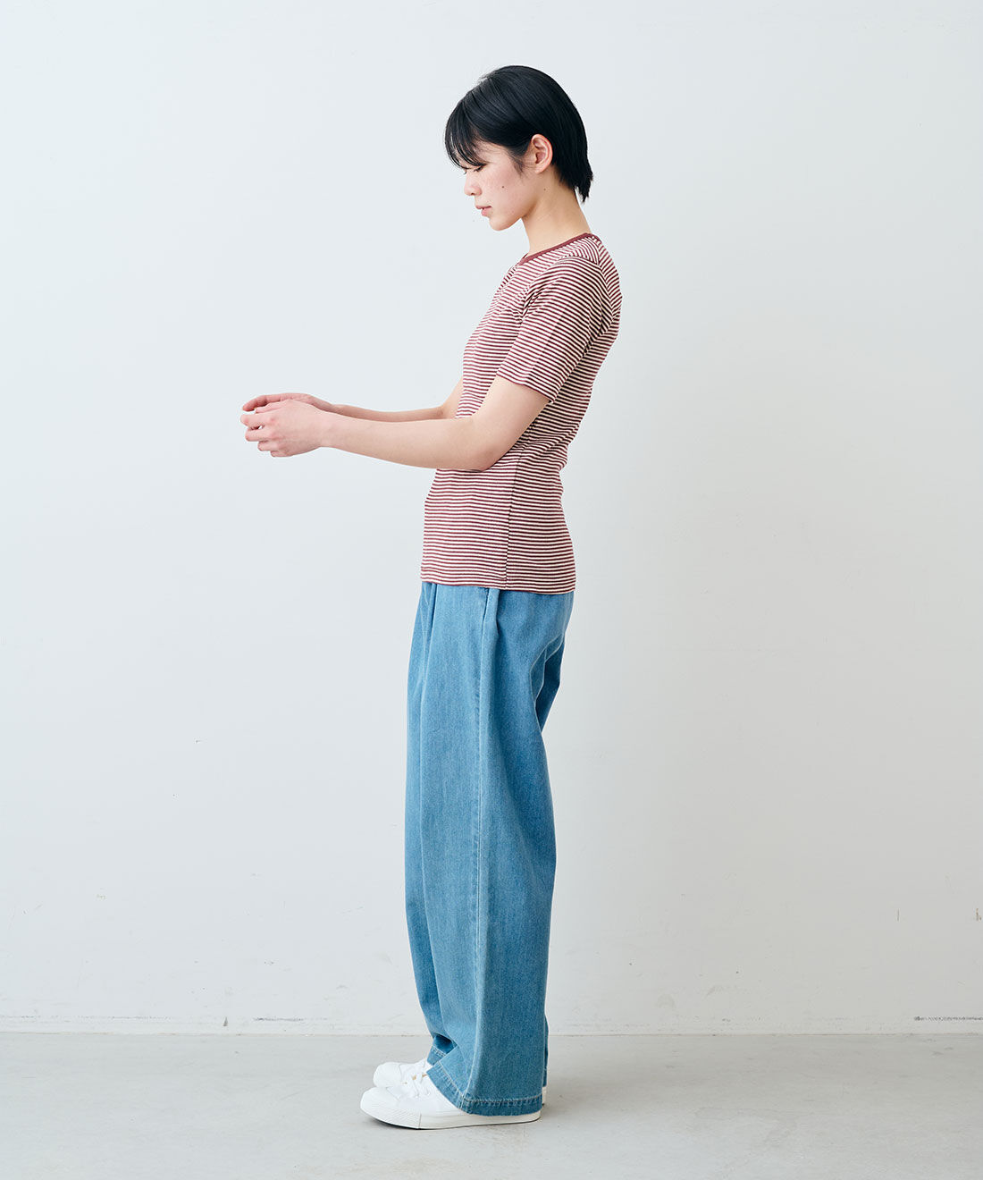 シロップ．|【WEB限定】miller リブボーダーＴシャツ〈イエロー×ブラウン〉【シロップ．バスケット】|モデル身長:163cm　※お届けのカラーとは異なります。