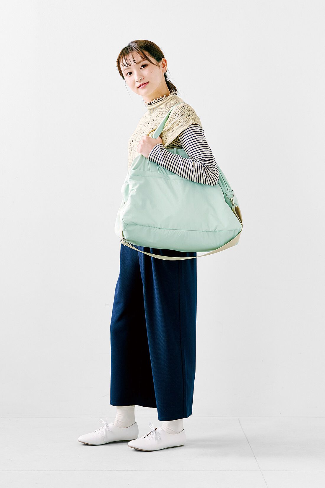 シロップ．|【3月分以降お届け】アデリアレトロ×シロップ．　レトロ喫茶をめぐる旅のおともにぴったりな大容量バッグ〈ズーメイト〉