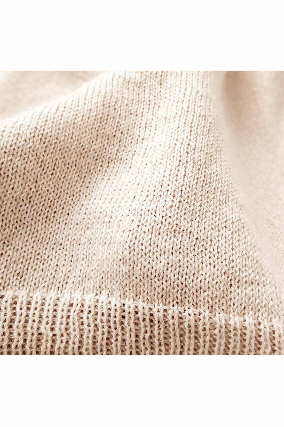 シロップ．|薄くてやわらか 綿レーヨンシルクのニットトップスの会|軽く編み上げたので、透け感があります。