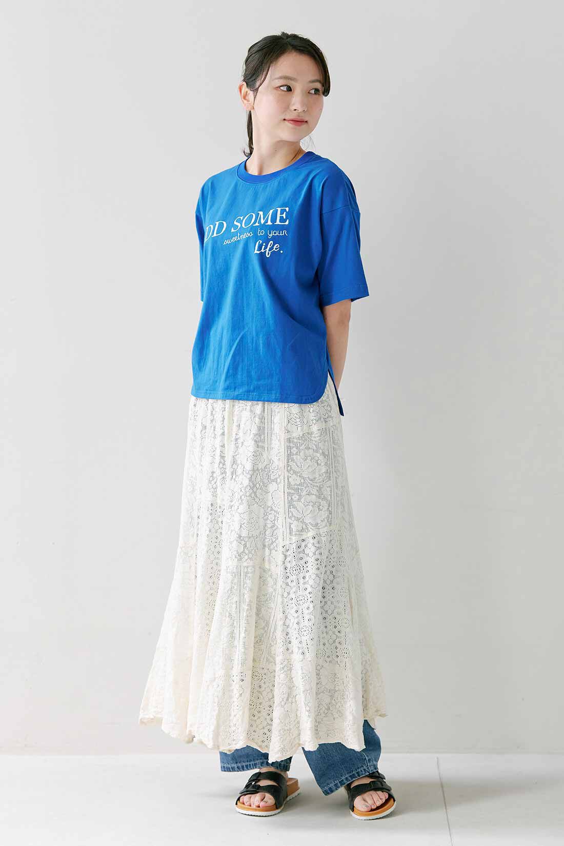 SYRUP. [シロップ．]|シロップ．  イラストレーター よしいちひろさんとつくった 旅の思い出Tシャツ|身長162cm/Mサイズ着用