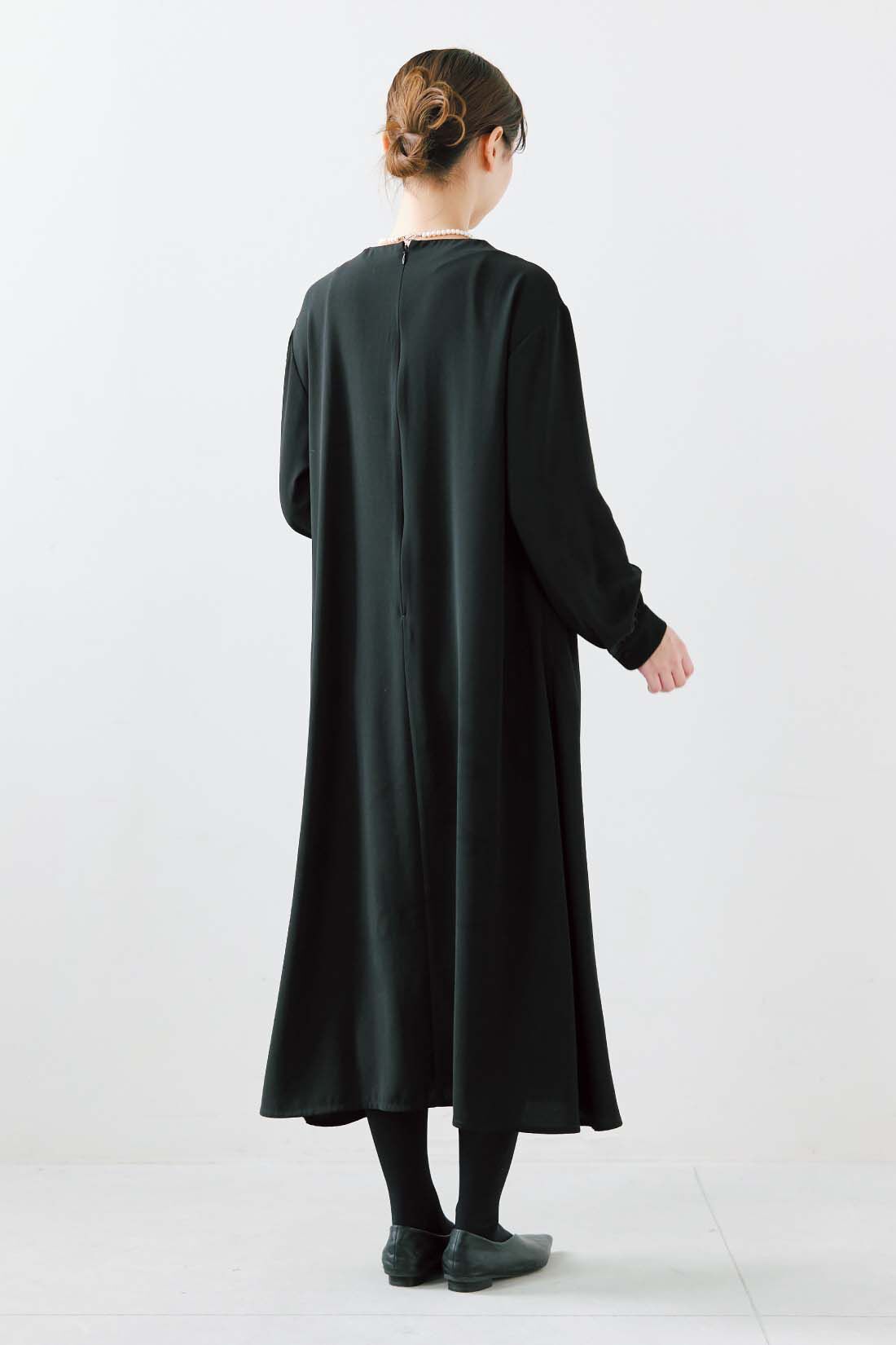 SYRUP. [シロップ．]|シロップ． 衿をはずして2-WAY仕様 セレモニーワンピース〈ブラック〉|身長162cm/Mサイズ着用