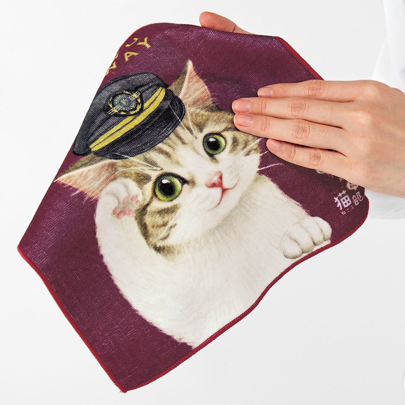 猫部|阪急電鉄×猫部　猫車掌さんのハンドタオル|綿100％で肌当たりやわらか。