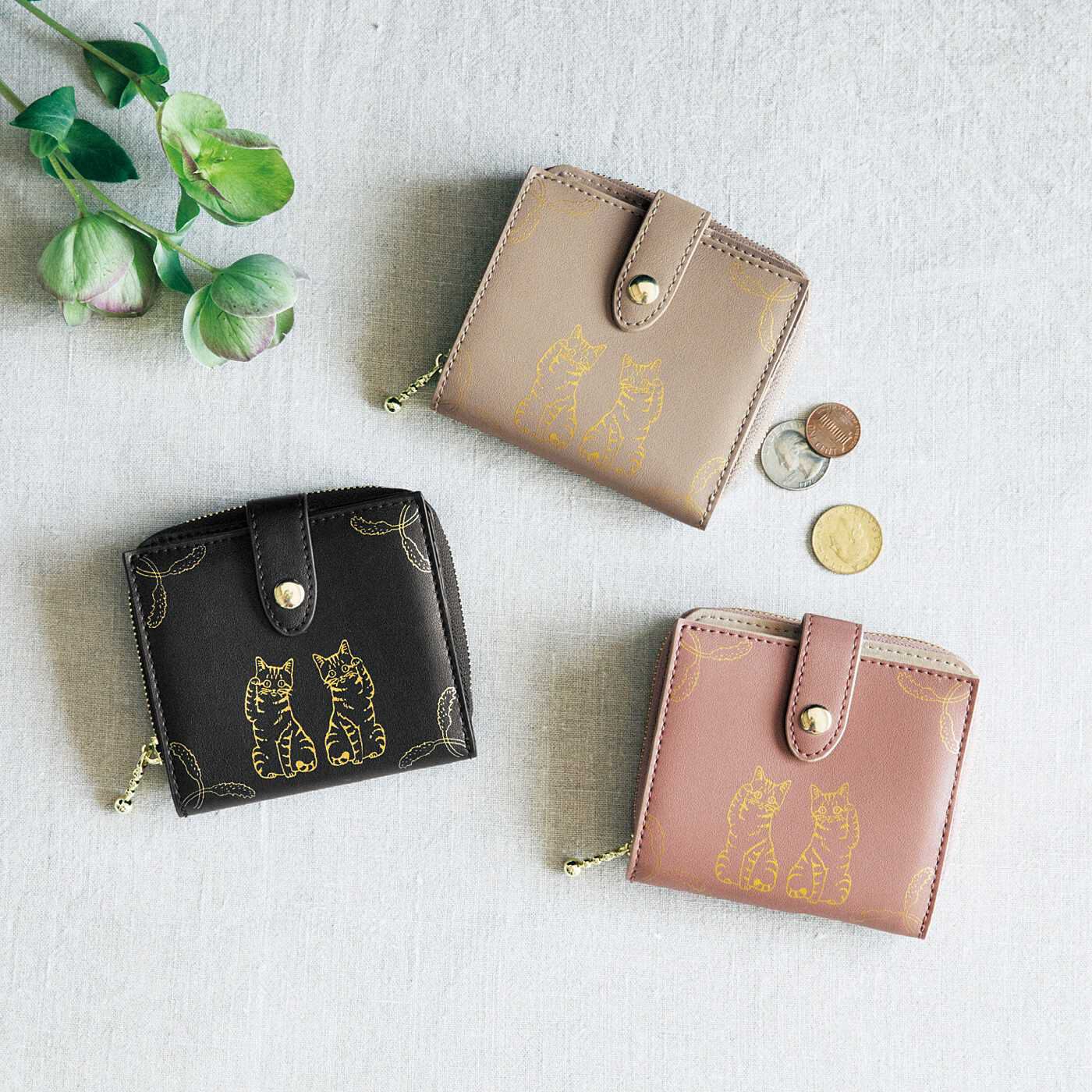 さがら刺しゅう 猫の持ち手付き縦型ポーチの会｜猫部｜フェリシモ