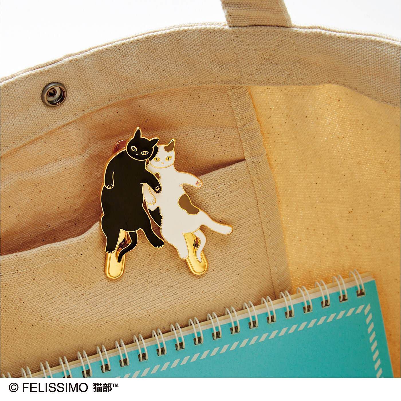 猫部|猫さんのおなかをナデナデすると瞬時に発見できる　キークリップの会|バッグの内ポケットに挟んで、かぎを収納すれば安心。