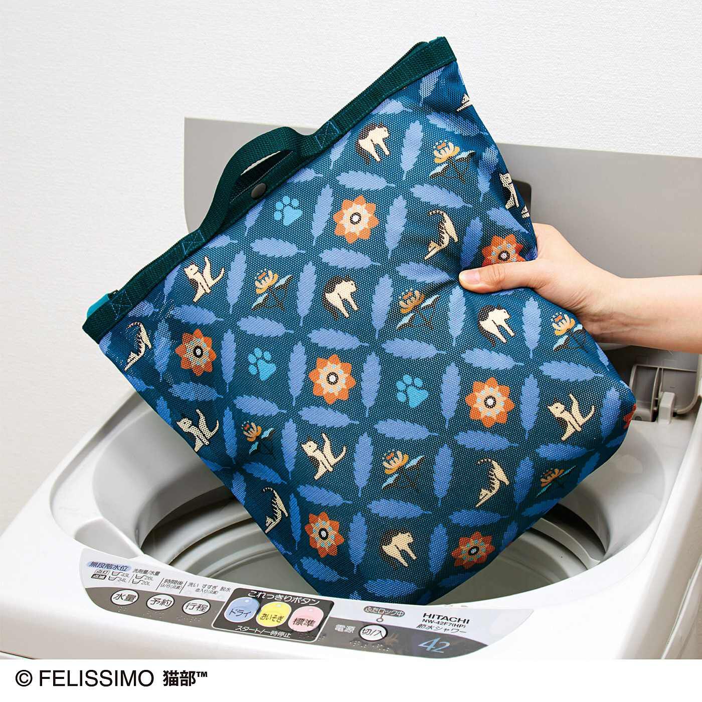 猫部|ヨガポーズ猫のエスニック気分な洗濯メッシュバッグの会|ショルダーをバッグの中に入れると洗濯ネットに。