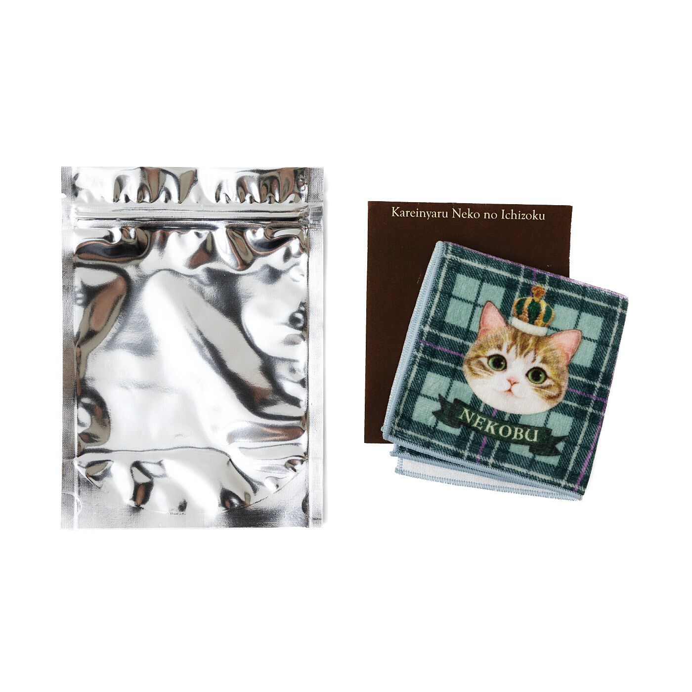 猫部|猫部　誕生石が王冠にキラリ　ロイヤル猫さんの上品なチェックハンカチの会|●1回のお届け例です。 情報カードと一緒にきらりとかわいいジッパーバッグでお届け。