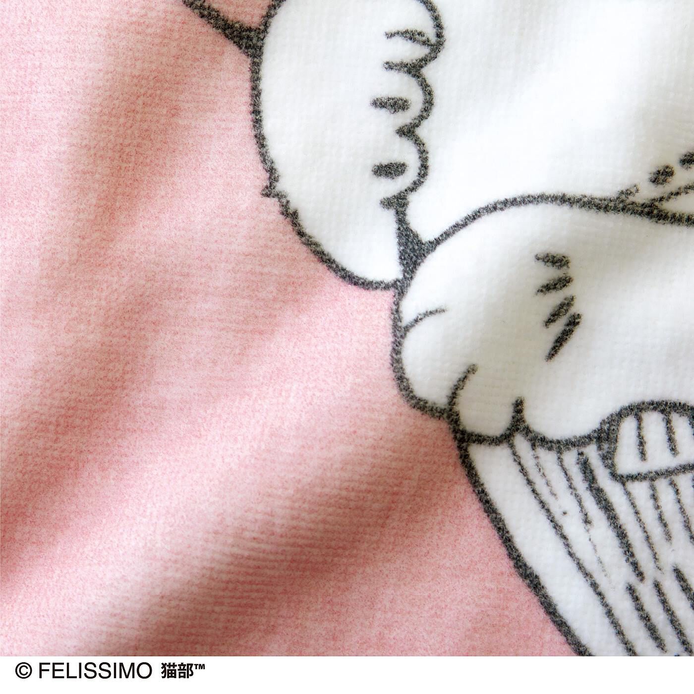 猫部|漫画家 山野りんりんさんとつくった　添い寝気分にゃ ふんわりまくらカバーの会|肌ざわりやわらかなパイル生地。
